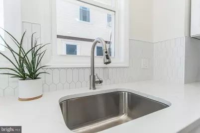 207 Gilham Street, Philadelphia, PA 19111 - Photo 27