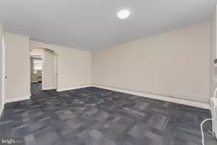 5346 Chew Ave, Philadelphia, PA 19138 - Photo 9