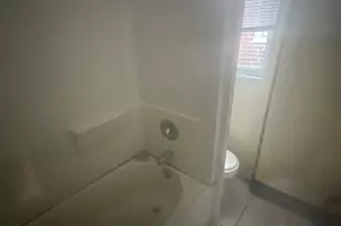 5037 N 8th St, Philadelphia, PA 19120 - Photo 21