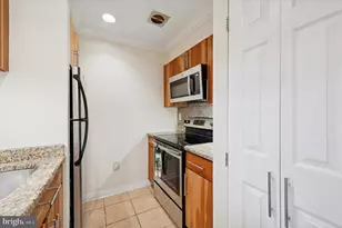 1601 Spring Garden St, Philadelphia, PA 19130 - Photo 3