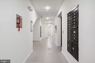 225 N 12th St, Philadelphia, PA 19107 - Photo 11