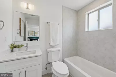 2401 N 2nd Street #D2, Philadelphia, PA 19133 - Photo 17