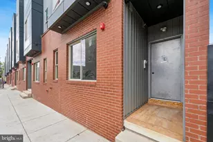 2401 N 2nd St, Philadelphia, PA 19133 - Photo 17