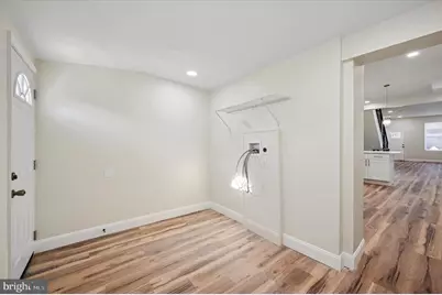 1628 W Glenwood Avenue, Philadelphia, PA 19132 - Photo 17