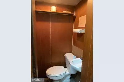 1130 S 15th Street, Philadelphia, PA 19146 - Photo 9