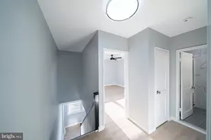 8659 Fayette St, Philadelphia, PA 19150 - Photo 25