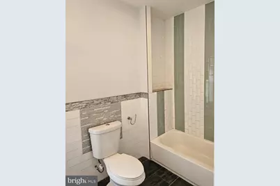 2100 Cross Street, Philadelphia, PA 19146 - Photo 17