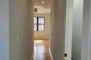 2100 Cross St, Philadelphia, PA 19146 - Photo 29