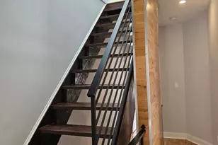 2100 Cross St, Philadelphia, PA 19146 - Photo 27