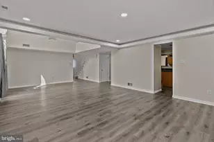 23 Evergreen Way, Philadelphia, PA 19115 - Photo 9