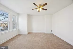 2558 S Dewey St, Philadelphia, PA 19142 - Photo 13