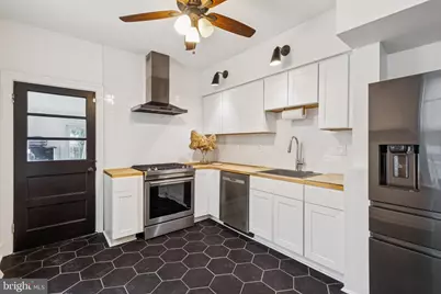 850 E Thompson Street, Philadelphia, PA 19125 - Photo 11