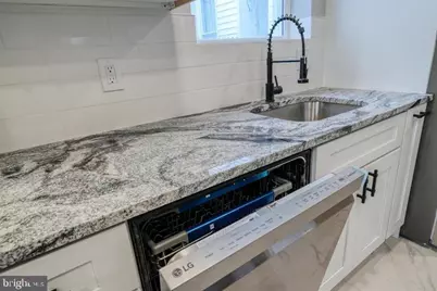 160 East Street, Philadelphia, PA 19127 - Photo 11