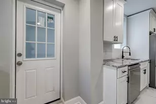 160 East St, Philadelphia, PA 19127 - Photo 13