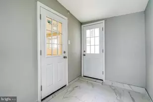 160 East St, Philadelphia, PA 19127 - Photo 15