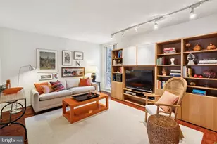 36 St James Ct, Philadelphia, PA 19106 - Photo 13