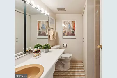 36 Saint James Court, Philadelphia, PA 19106 - Photo 11