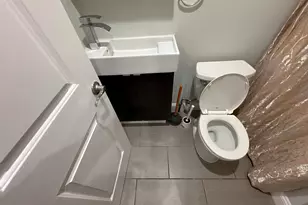 916 Snyder Ave, Philadelphia, PA 19148 - Photo 23