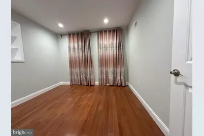 916 Snyder Avenue, Philadelphia, PA 19148 - Photo 17