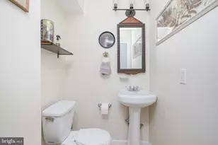 2111 Manton St, Philadelphia, PA 19146 - Photo 11