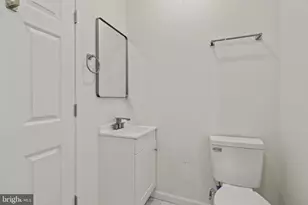 440 E Walnut Ln, Philadelphia, PA 19144 - Photo 21