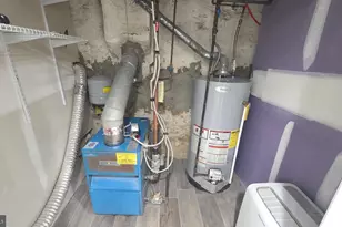 6018 W Columbia Ave, Philadelphia, PA 19151 - Photo 9