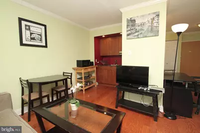 2101-17 Chestnut Street #323, Philadelphia, PA 19103 - Photo 5