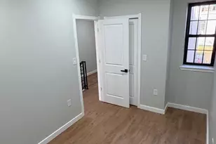 819 Jackson St, Philadelphia, PA 19148 - Photo 9