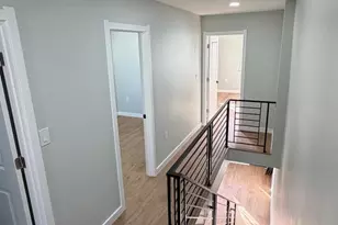 819 Jackson St, Philadelphia, PA 19148 - Photo 11