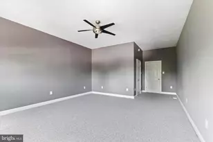 273 Delmar St, Philadelphia, PA 19128 - Photo 23