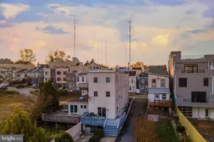 273 Delmar St, Philadelphia, PA 19128 - Photo 3