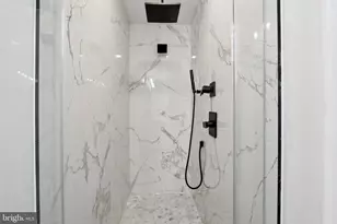 1814 E Moyamensing Ave, Philadelphia, PA 19148 - Photo 29