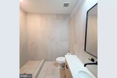 714 Chestnut Street #4F, Philadelphia, PA 19106 - Photo 17