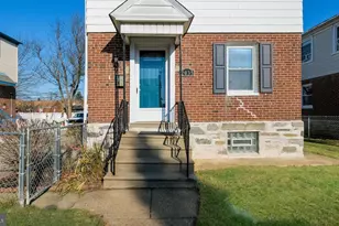 2035 Ripley St, Philadelphia, PA 19152 - Photo 3