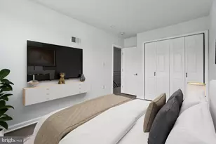 2041 S Bucknell St, Philadelphia, PA 19145 - Photo 15