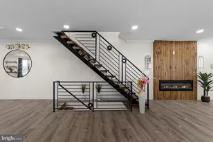 5559 Harbison Ave, Philadelphia, PA 19124 - Photo 11