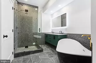 324 Reed St, Philadelphia, PA 19147 - Photo 17