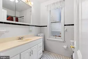 4316 Pine St, Philadelphia, PA 19104 - Photo 15