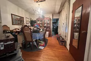 2441 Carpenter St, Philadelphia, PA 19146 - Photo 9