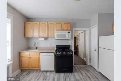 7413 Rockwell Avenue, Philadelphia, PA 19111 - Photo 11