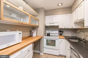 1908 Rodman St, Philadelphia, PA 19146 - Photo 5