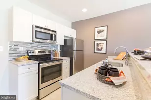 1900-24 Arch St, Philadelphia, PA 19103 - Photo 3