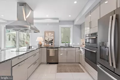 869 Corinthian Avenue #3, Philadelphia, PA 19130 - Photo 7