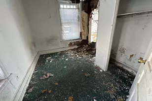 221 W Apsley St, Philadelphia, PA 19144 - Photo 9