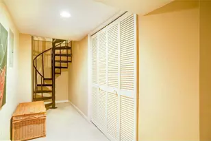 1926 Christian St, Philadelphia, PA 19146 - Photo 7