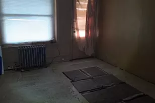 910 S 58th St, Philadelphia, PA 19143 - Photo 11