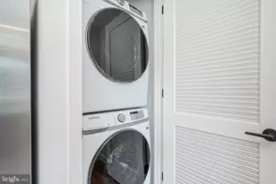 1301 Bainbridge St, Philadelphia, PA 19147 - Photo 7