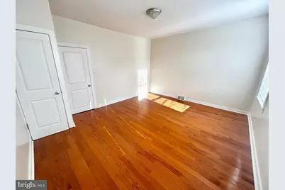 2105 W Seybert Street, Philadelphia, PA 19121 - Photo 9