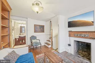 405 S 17th St, Philadelphia, PA 19146 - Photo 11