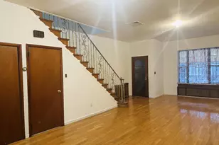 2305 S 9th St, Philadelphia, PA 19148 - Photo 3